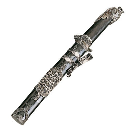 Tanto serpiente negra