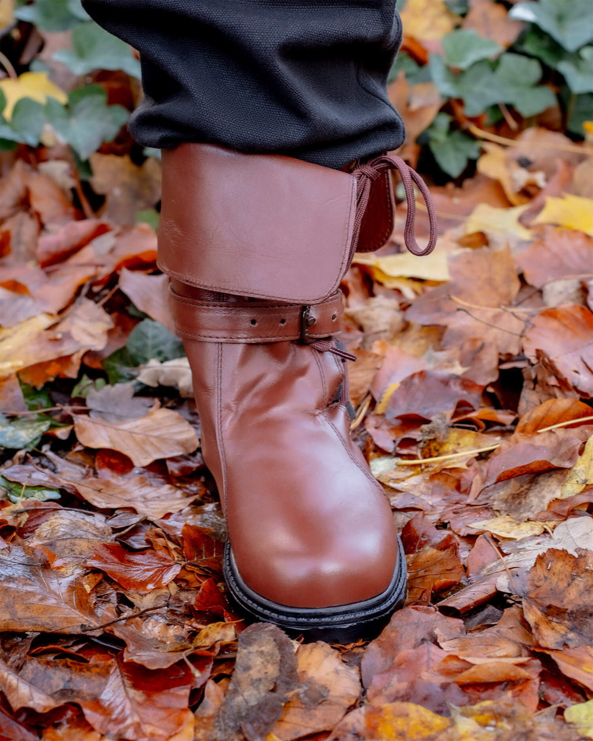 Botas medievales en cuero modelo Dawson, color marrón