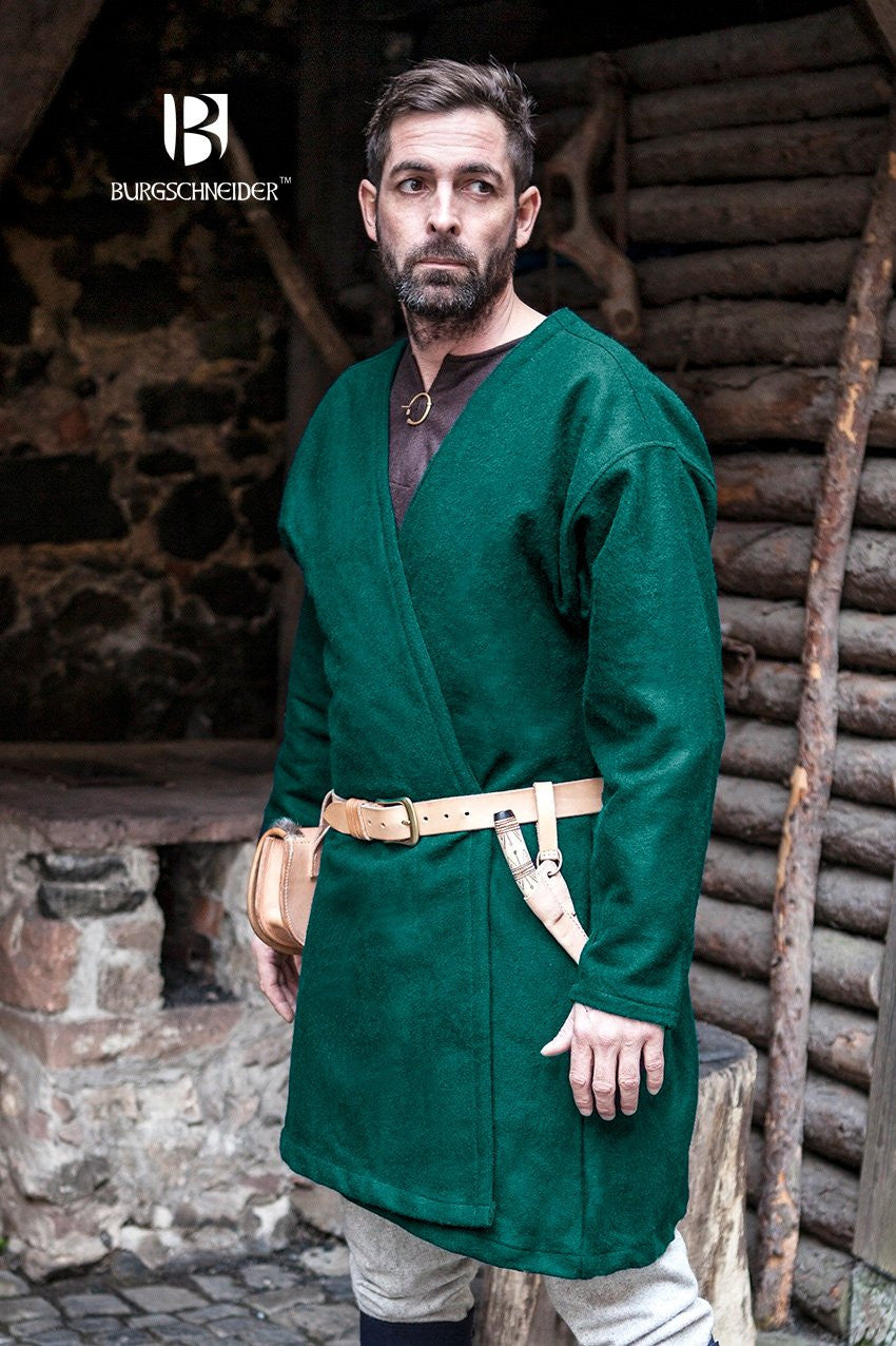 Abrigo vikingo en lana modelo Loki, color verde