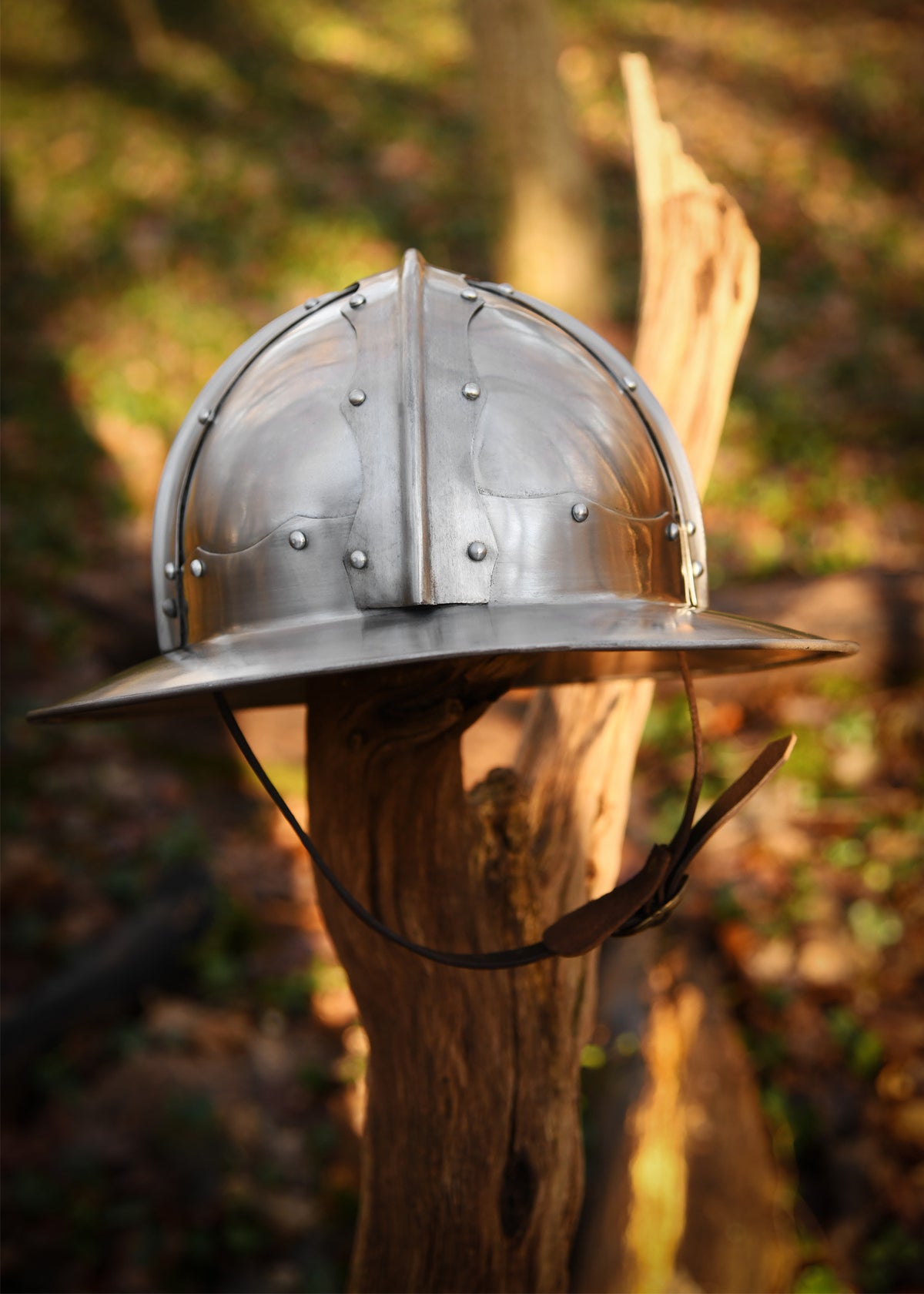 Casco medieval Kettle Italiano, siglo XV