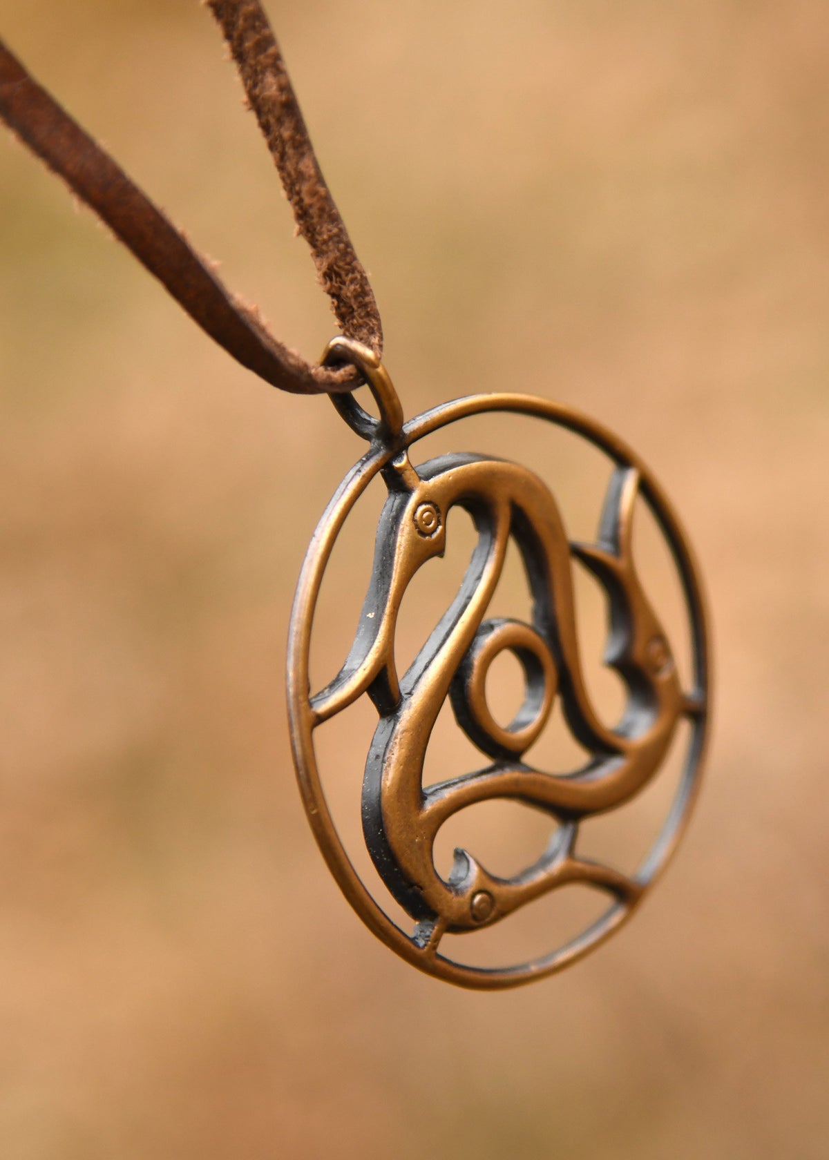 Colgante vikingo en bronce Serpiente de Midgard