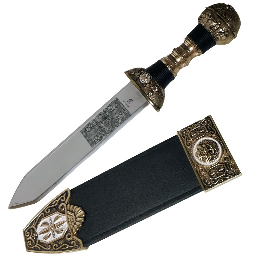 Daga romana con vaina, 38 cms.