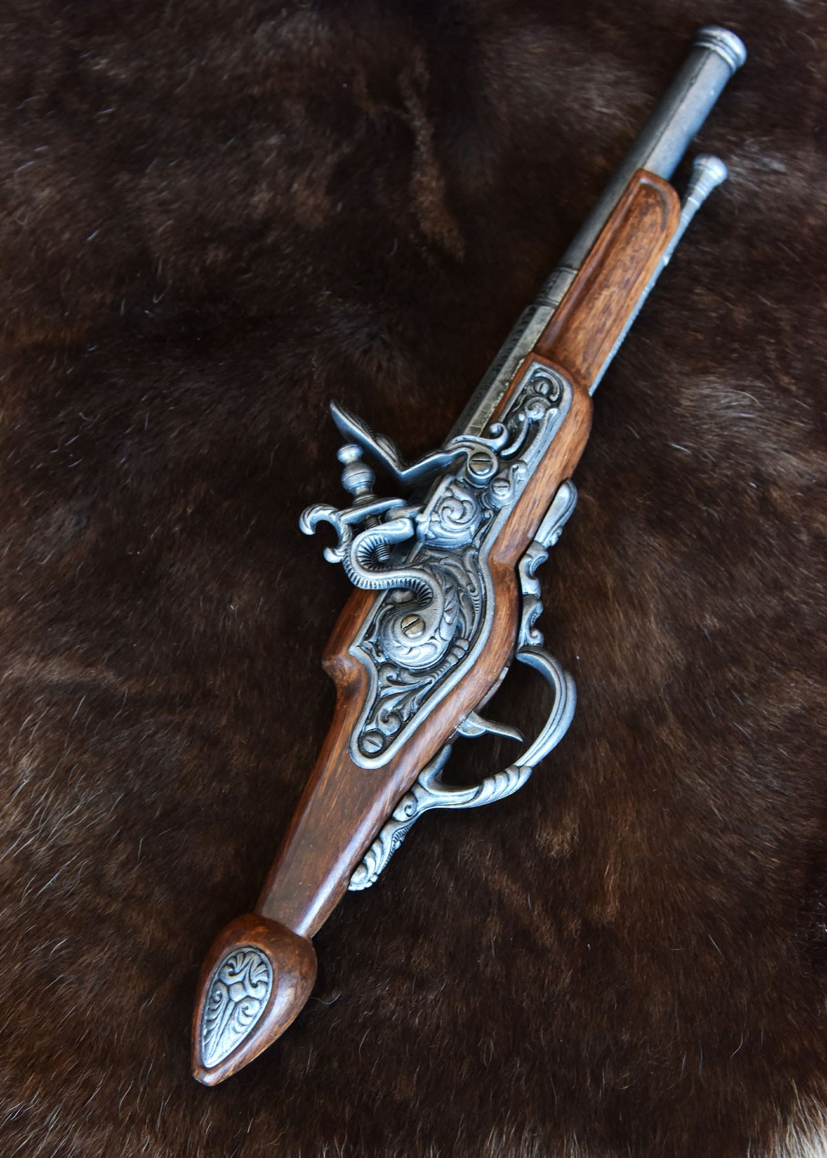 Pistola inglesa recta de chispa, segunda mitad del siglo XVIII