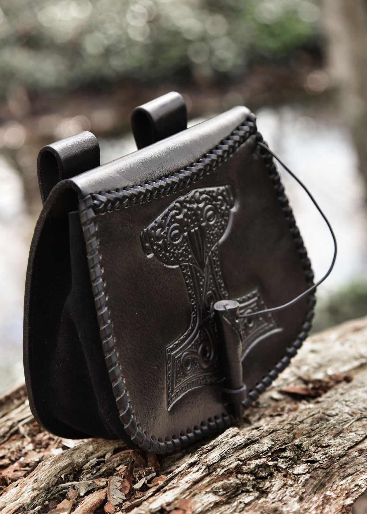 Bolsa martillo de Thor en cuero negro