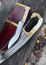 Falcata, Kopis con cuchillo, mango cabeza caballo, s. IV-III a.C.
