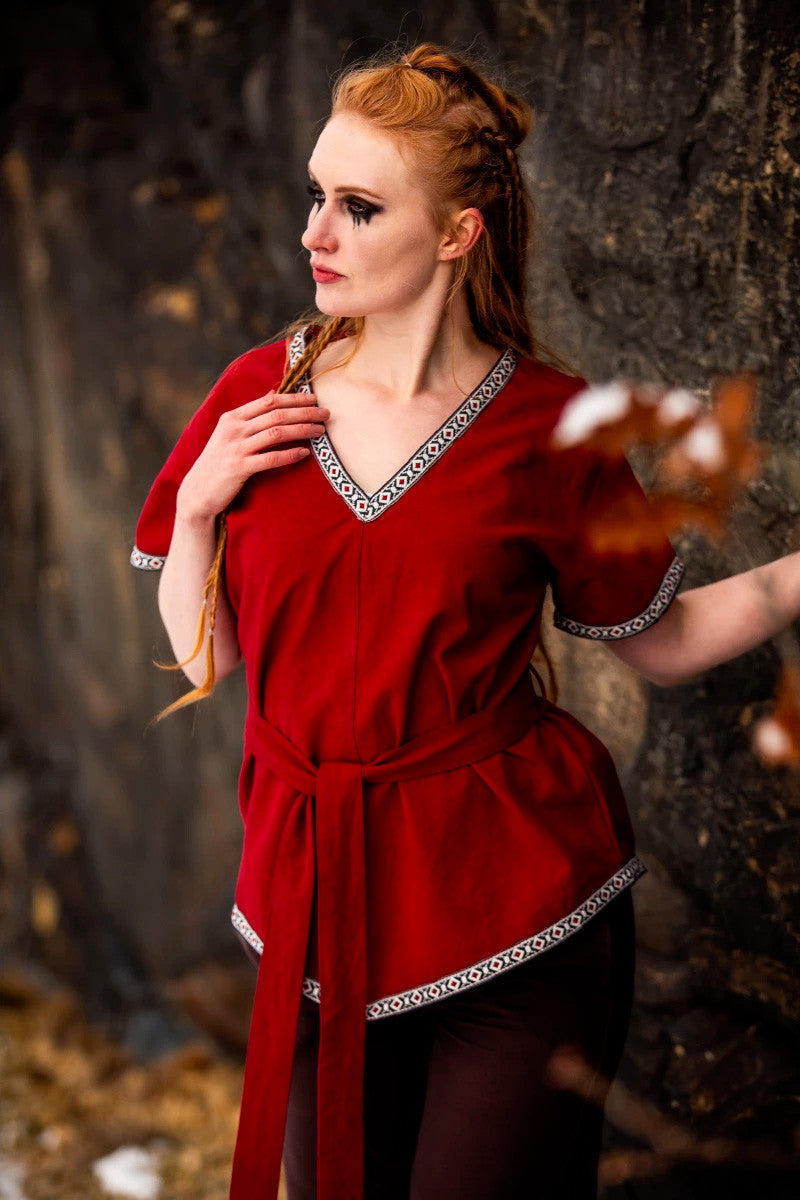 Túnica vikinga para mujer modelo Matilda, roja
